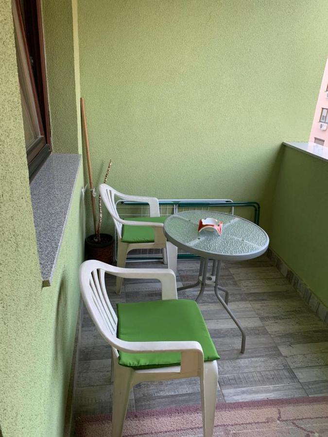 Apartman Manja Lukavica Екстериор снимка